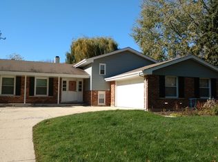 7516 Williams St, Downers Grove, IL 60516