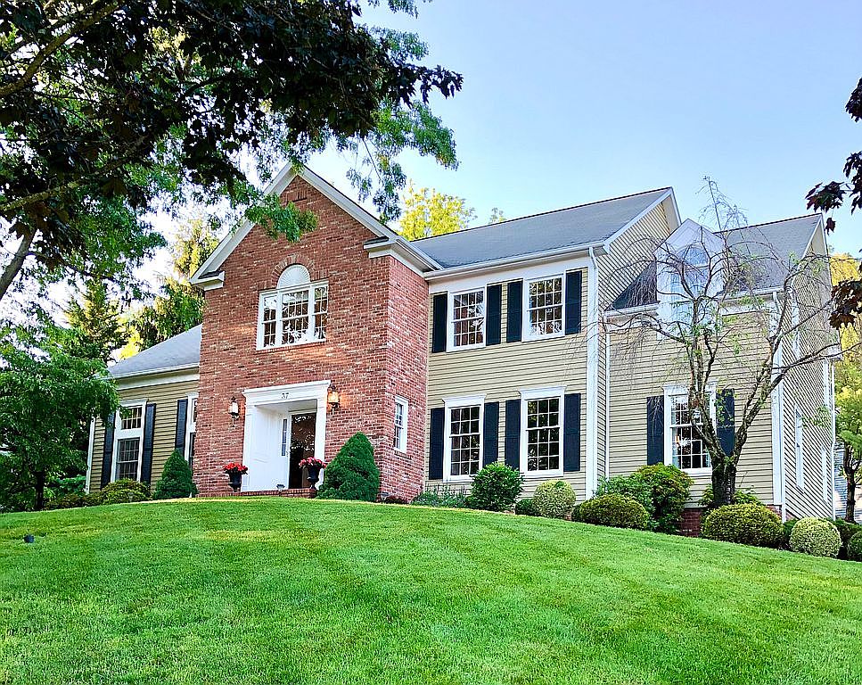 37 Walsingham Rd, Mendham, NJ 07945 Zillow