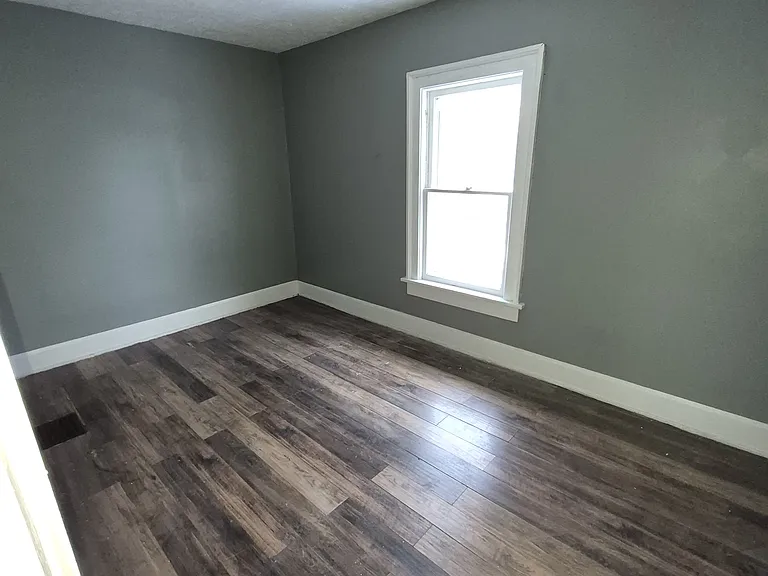 565 Garfield Pl — Photo 13