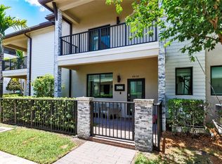 4838 NW 83rd Pkwy, Doral, FL 33166