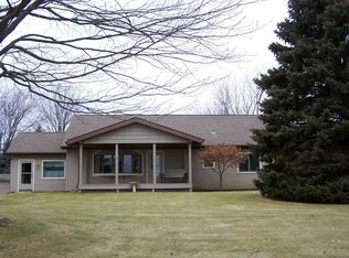 3303 N 1st St, Dekalb, IL 60115