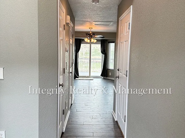 7402 Eagle Rock Dr — Photo 7