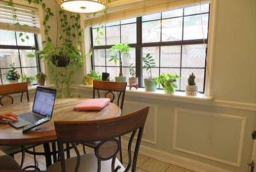 Breakfast Nook