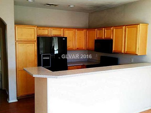 2nd image of 10757 Moroccan Ct