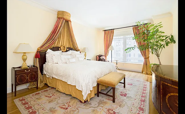 Sold by Douglas Elliman | media 3