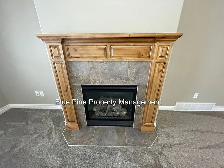 3601 Delaware Ave — Photo 9