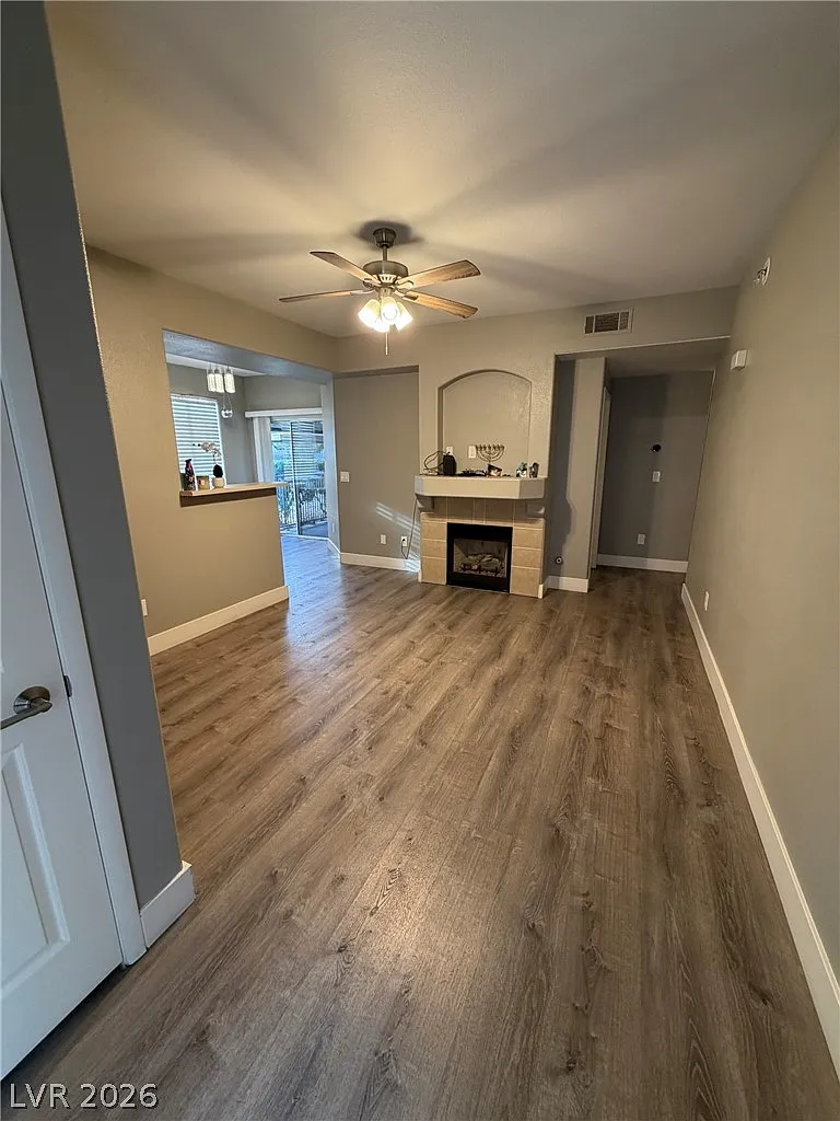 3 bed, 2.0 bath, 1189 sqft, $1,850 — Photo 1