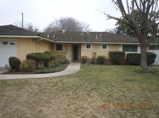 1824 Paul Ave, Madera, CA 93637