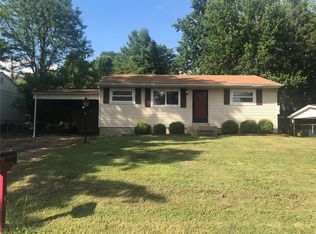 10359 Roscommon Dr, Saint Louis, MO