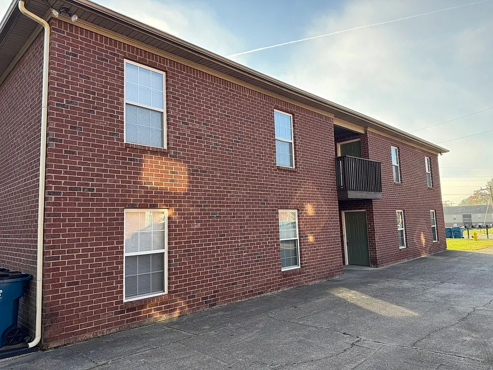 230 Highland Blvd