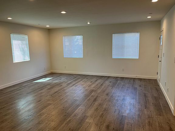 5th image of 5628 Willowcrest Ave