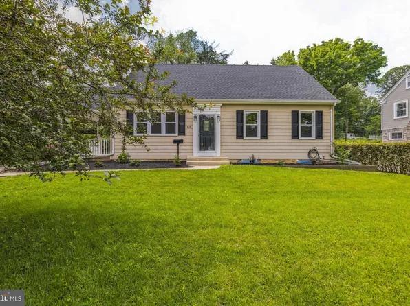 424 N Rolling Rd, Springfield, PA 19064