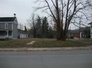 109 W 3rd St, Frankfort, KY 40601