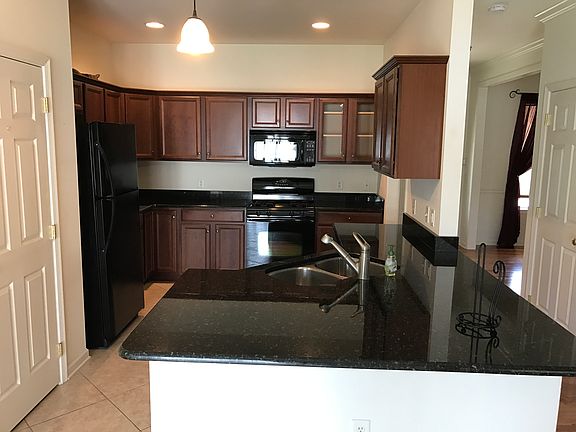 5th image of 30 Manada Creek Cir