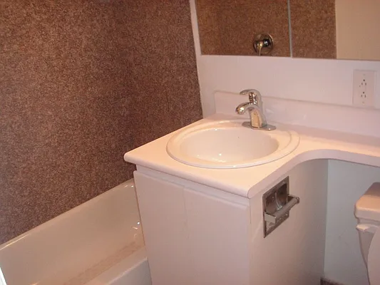 Rented by Sky Management | media 55