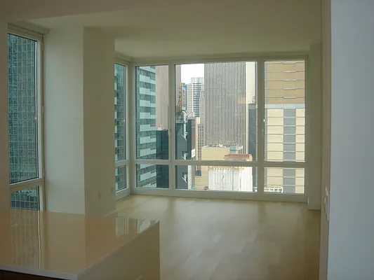 Rented by T&T Real Estate | media 33