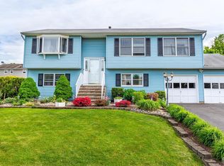 205 Pomponio Ave, South Plainfield, NJ 07080