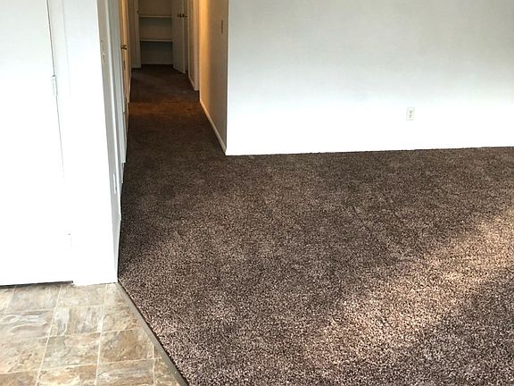 2nd image of 377 College Ave