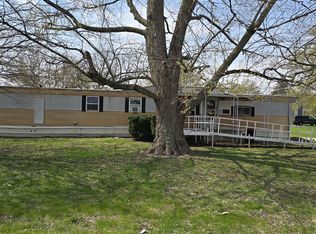 1745 N 3000 East Rd, Sheldon, IL 60966