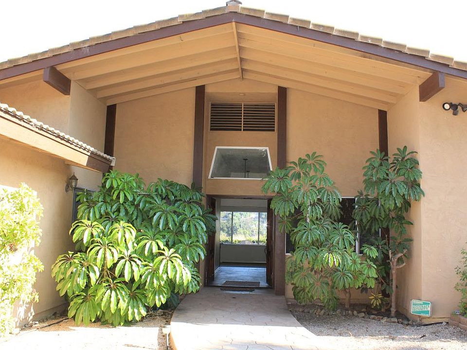 1st image of 443 Hillway Dr