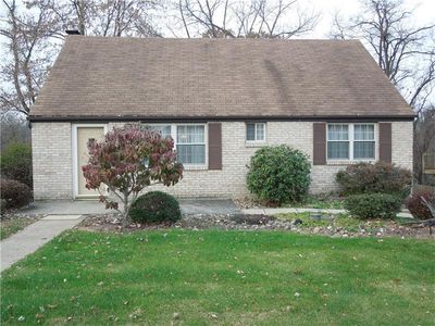 639 Regency Dr, Pittsburgh, PA, 15239