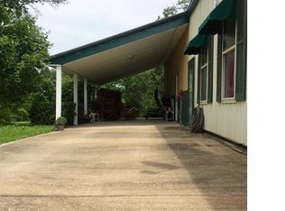 21 Pecan Ln, Elsberry, MO 63343