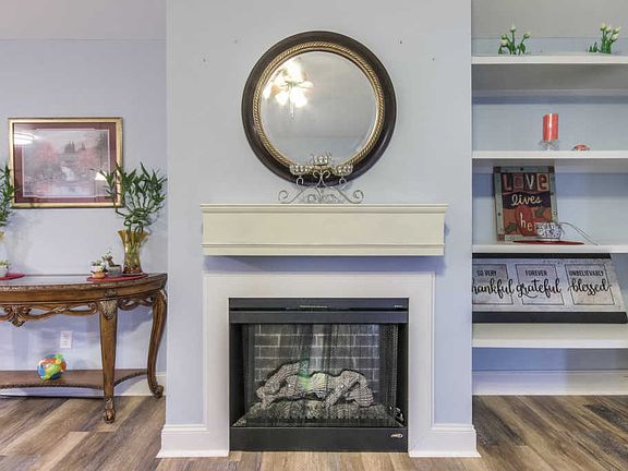 3rd image of 1668 Antebellum Dr