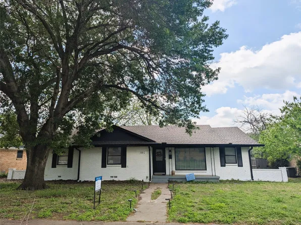 882 Magnolia Ln, Lancaster, TX 75146