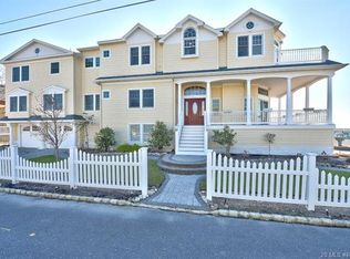 22 W 13th St #WEST, Long Beach Township, NJ 08008