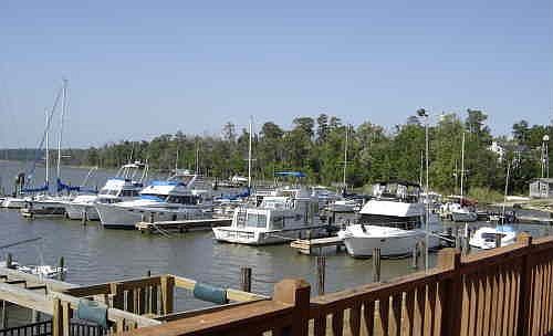Lake Forest Yacht Club Marina