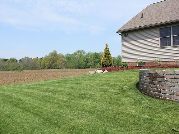 5th image of 2052 Sunnyview Ln