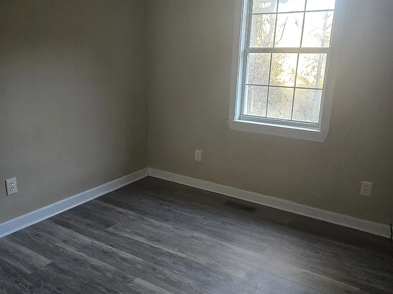 228 Brackett Ridge Rd #G — Photo 7