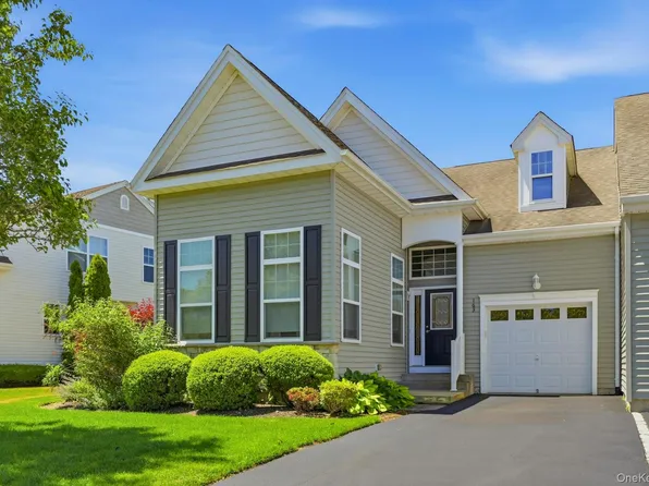 163 AUGUSTA Drive #163, Medford, NY 11763