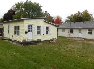 723 Riverside Dr, Portland, MI 48875