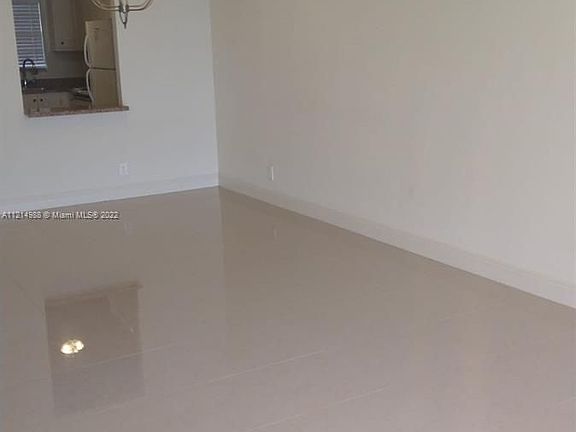 2nd image of 3100 W Rolling Hills Cir APT 402