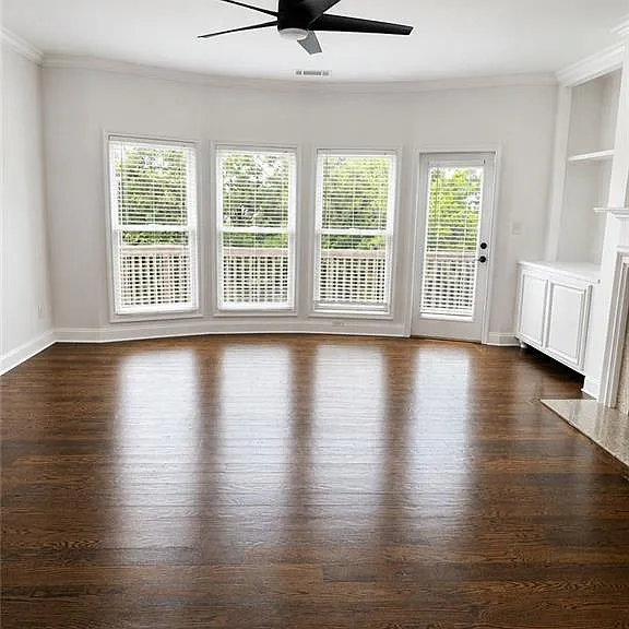 3661 Chicago St — Photo 13