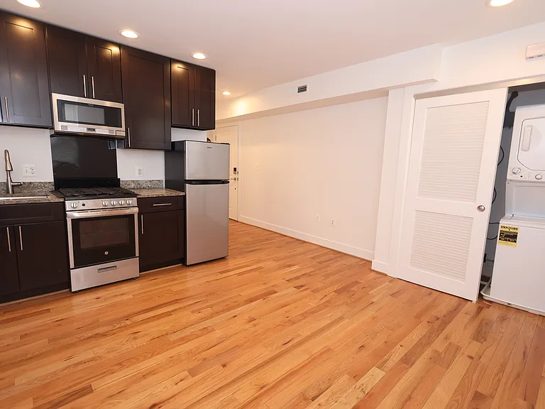 4255 Eads St NE #3 — Photo 4
