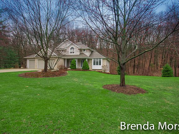 2nd image of 4699 Plateau View Dr NE