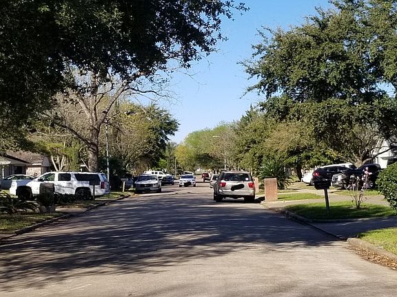 4th image of 17419 Glenmorris Dr
