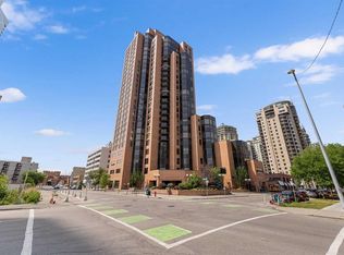 1100 S 8th Ave SW #604, Calgary, AB T2P3T8