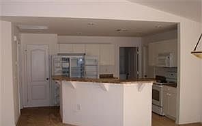 2nd image of 614 NE 1st Pl