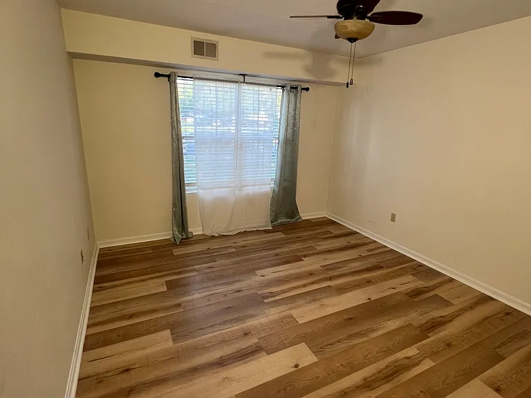 4072 Rose Bud Ct #72 — Photo 7