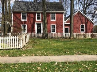 154 Shenandoah Blvd, Barberton, OH