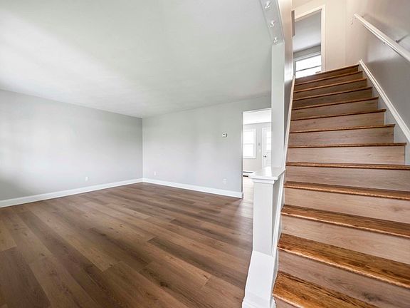 4th image of 3 Allandale Dr