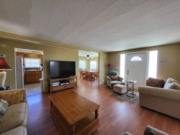 2013 Fremont Dr, Sarasota, FL 34238