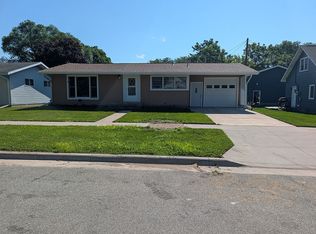 314 S Lincoln St, Houston, MN 55943