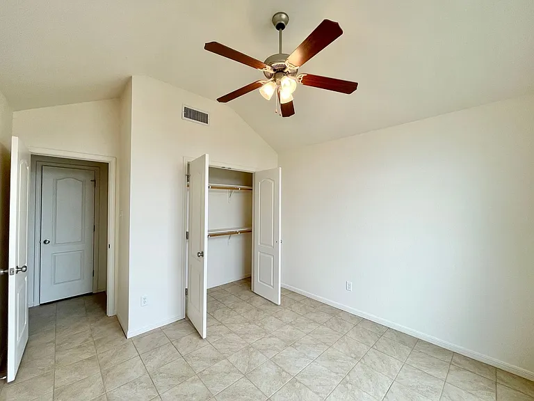 3709 Salt Fork Dr — Photo 22