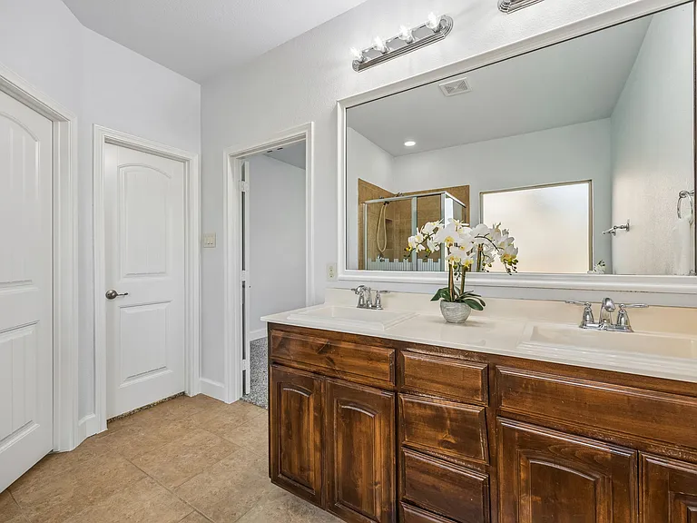 10445 Merced Lake Rd — Photo 17