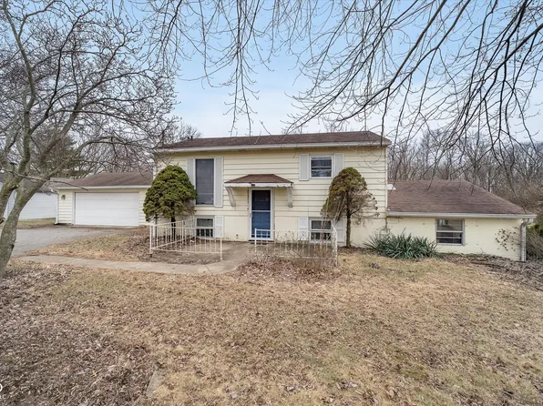 10483 E 126th St, Fishers, IN 46038