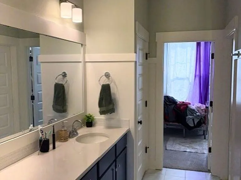 5961 Claymont Ct SE — Photo 11